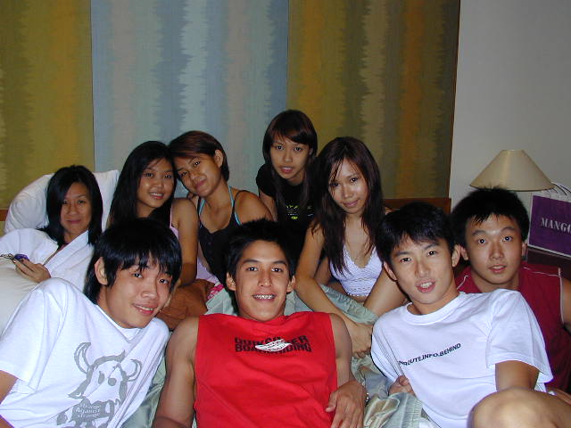 group2.jpg